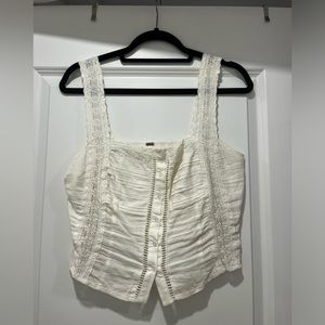 Free People white lace tank size M